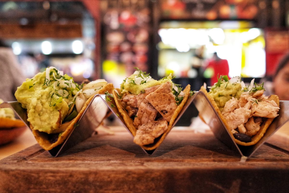 Ruta de tacos de canasta: cinco puestos que valen el desvío