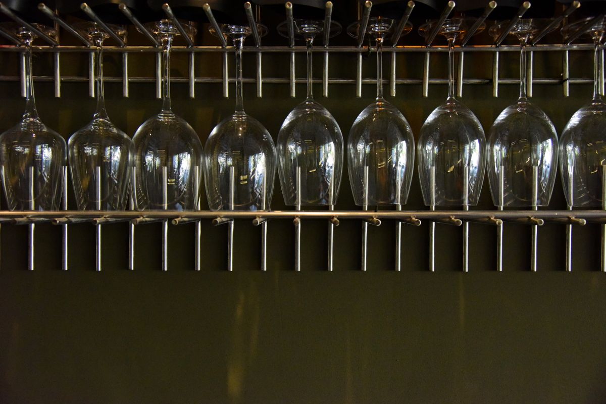 Bares de vino natural para descubrir etiquetas nuevas