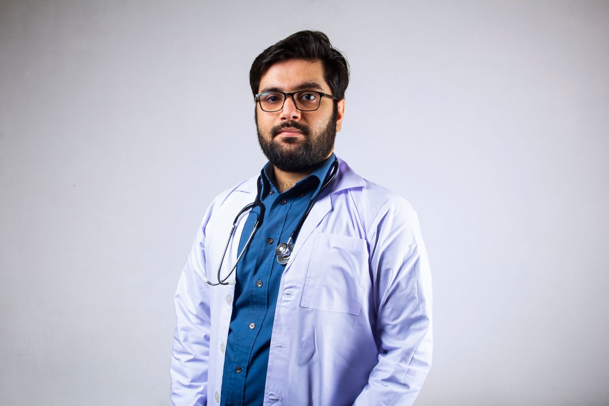 Dr. Armando Pérez