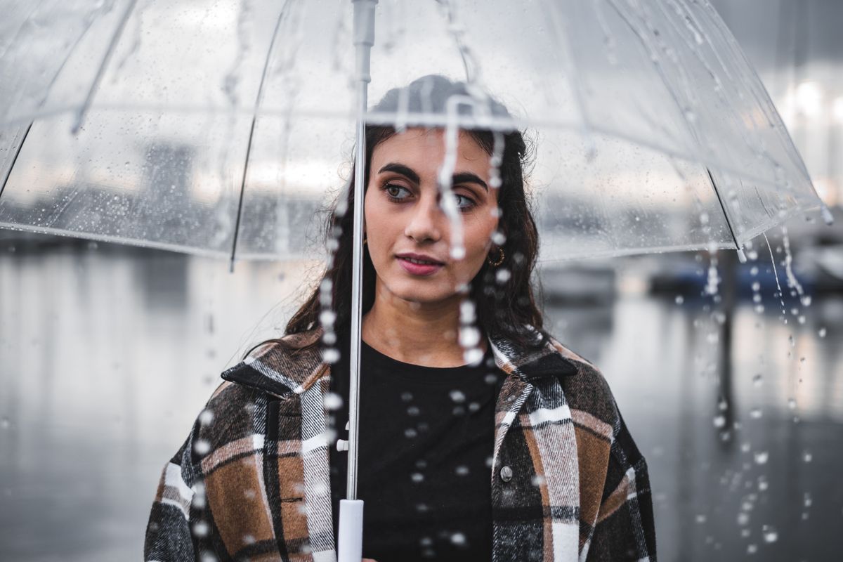 Umbral: retratos de la lluvia en la ciudad