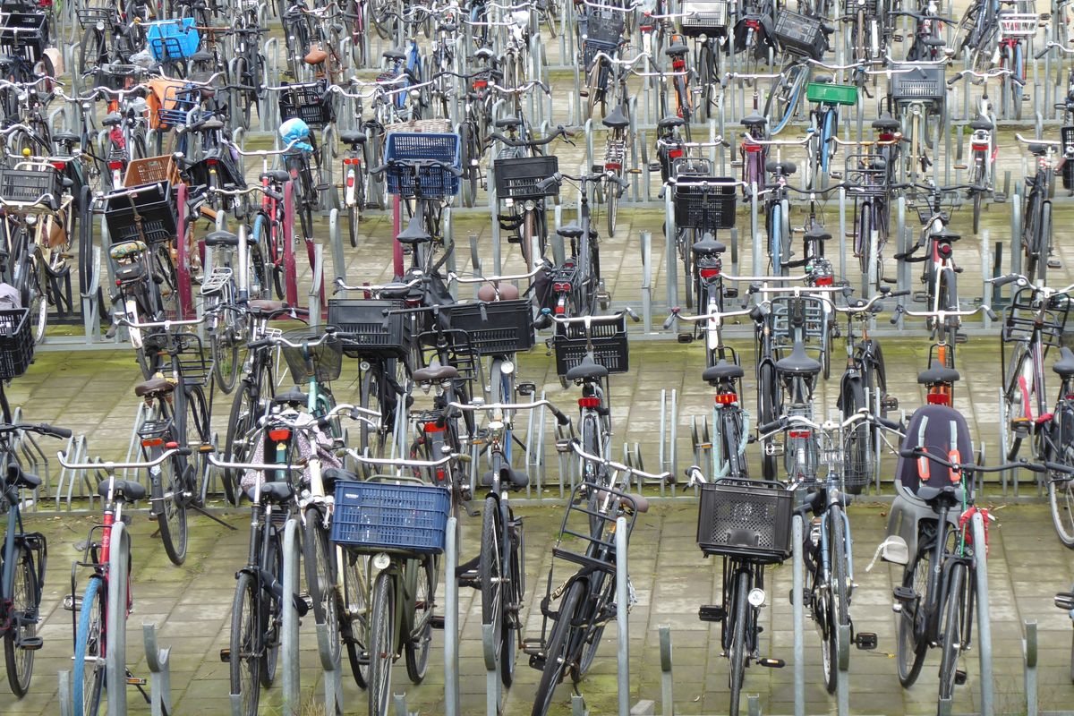 Rutas en bici para descubrir la ciudad un domingo
